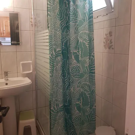 Marathes 公寓式酒店 Áyios Nikítas