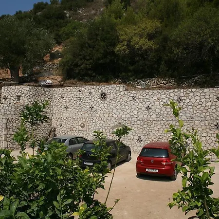 公寓式酒店 Marathes