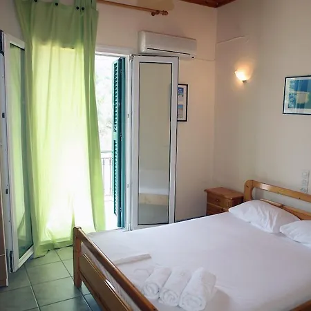 公寓式酒店 Marathes 4*