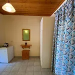 Apart Otel Marathes 4*