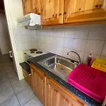 Apart Otel Marathes
