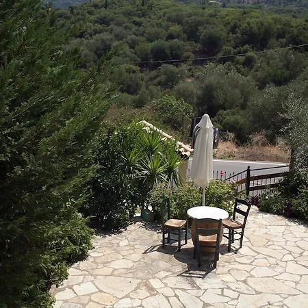 Apart Otel Marathes 4*