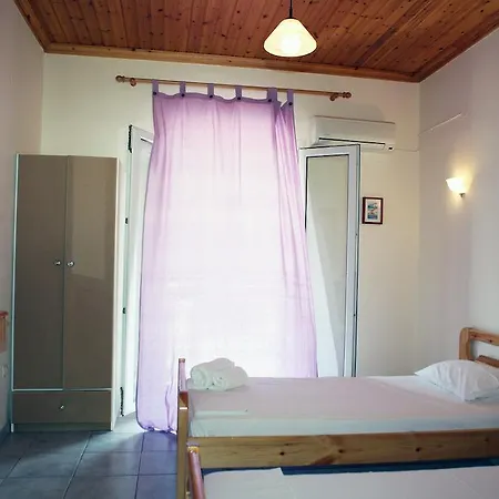 Apart Otel Marathes 4*