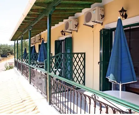 Apart Otel Marathes Áyios Nikítas