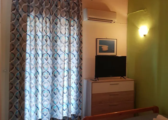 Hotel de apartamente Marathes Áyios Nikítas