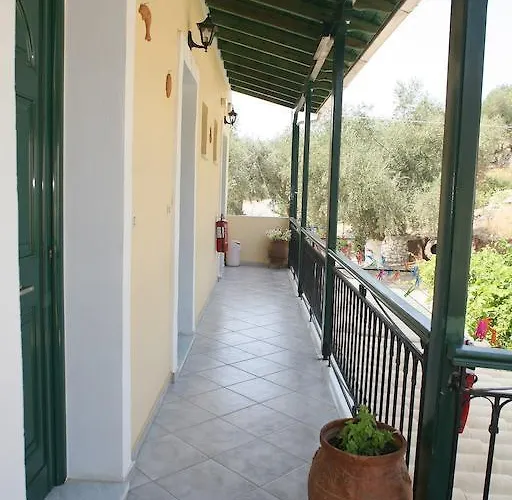 Hotel de apartamente Marathes 4*